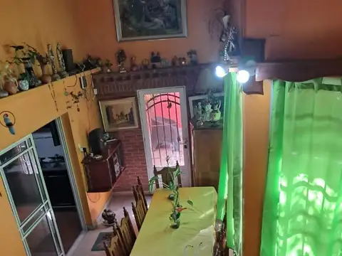 Casa 4 Ambientes con Garage+Quincho Equipado+Jardín de Invie