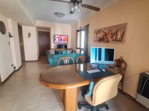 Departamento en Venta en La Perla Sur, USD 130.000