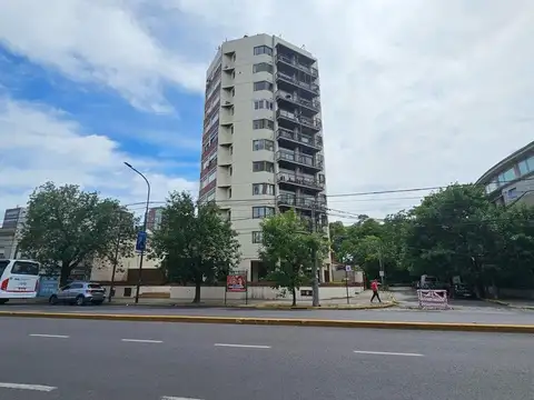 DEPARTAMENTO EN VENTA SAN ISDRO COCHERA / BALCON