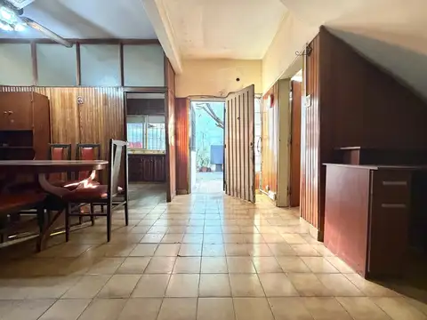 Depto Tipo Casa en Venta con 1 cocheras