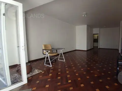 ALQUILER MONOAMBIENTE SOBRE AV SANTA FE, AMPLIO,LUMINOSO APTO PROFESIONAL.