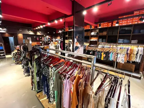 Local en Venta 50 años