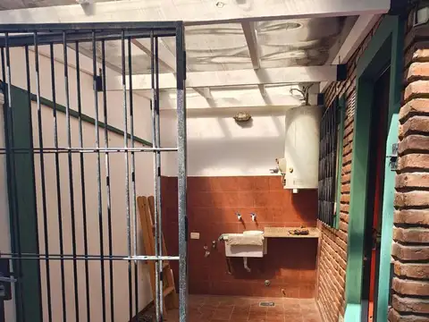 Casa en Alquiler de 1 dormitorio