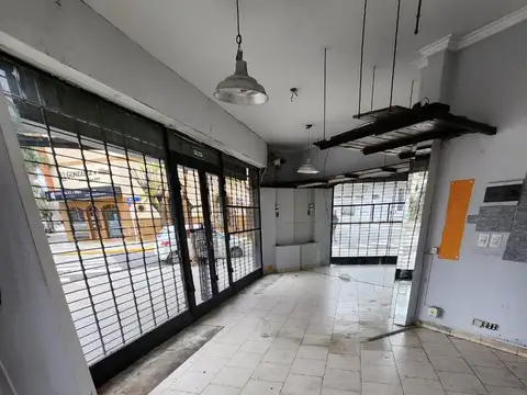 Local en Venta 45 años