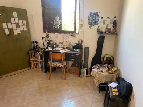 Casa 4 ambientes con 1 baño
