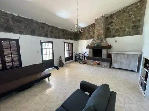 CASA 3 DORMITORIOS EN LA CALERA