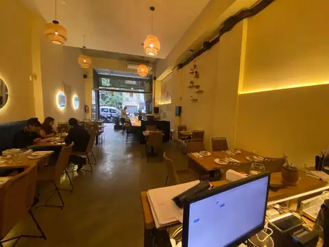 VENTA LOCAL GASTRONÓMICO CON RENTA IMPERDIBLE