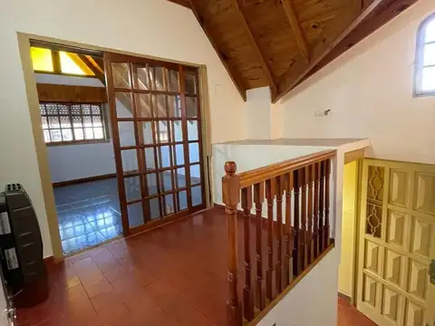 Depto Tipo Casa en Alquiler de 3 dormitorios