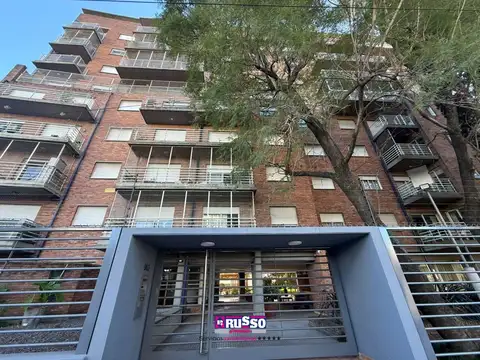 BOATTI 900, Piso 2
