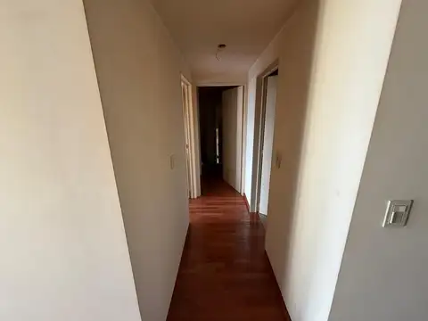3 amb amplio 81m2, con 2 baños, balcón, lavadero