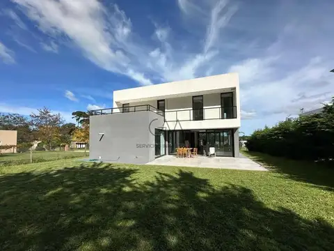 Casa a estrenar en alquiler Barrancas de San Benito