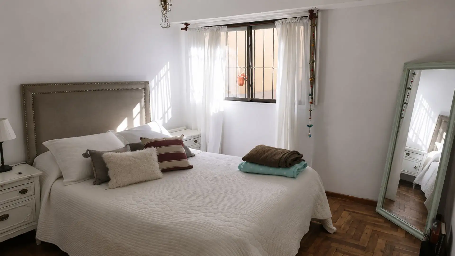 Venta Depto 2 Amb c/ patio zona San Juan