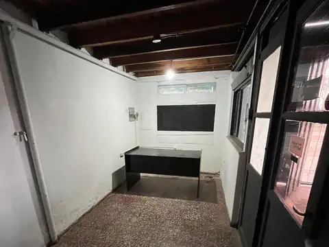 Galpon en Alquiler en Godoy Cruz, $ 1.300.000
