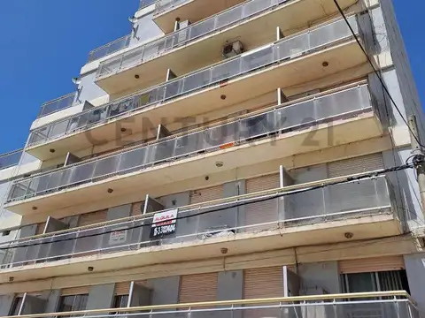 VENTA DEPARTAMENTO 2 AMBIENTES CON BALCON Y VISTA AL MAR!