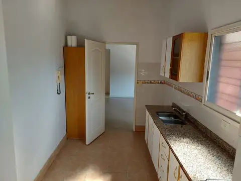 Depto Tipo Casa en Alquiler en Villa Urquiza, $ 1.400.000