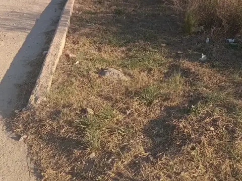 VENTA TERRENO EN ESQUINA 600M LOS COCOS, PUNILLA