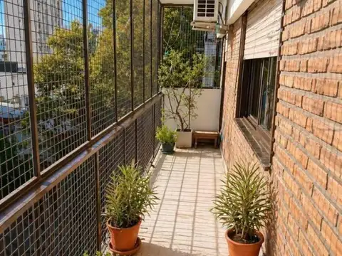 Departamento 4 ambientes con 2 baños