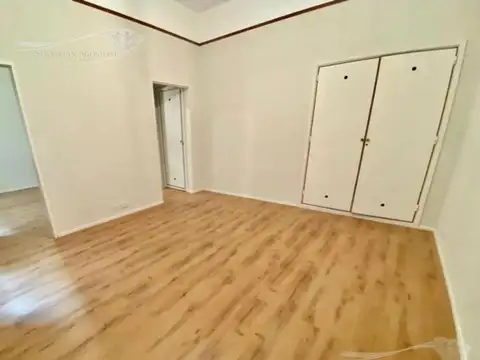 Paraguay 2000, Piso 1