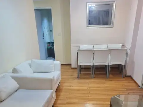 Departamento en alquiler - 3 Dormitorios 3 Baños - 80Mts2 - Recoleta