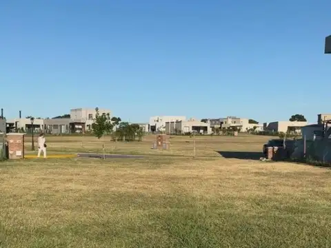 Terreno en Venta 35  mts Fondo