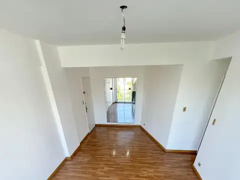 Avenida Rivadavia 8300, Piso 4