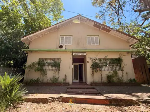 ALAMEDA 308  al 200