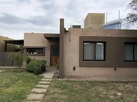 Mza 26 Lote 15 Villa Catalina