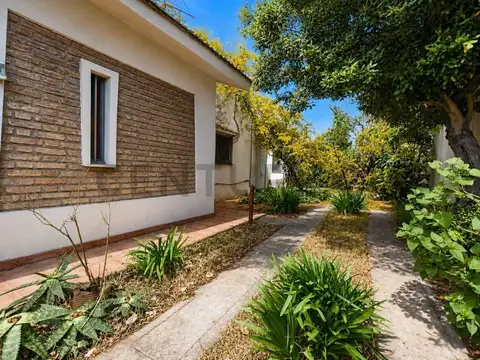 VENTA CASA 3 AMBIENTES EZEIZA