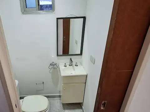 Depto Tipo Casa 2 ambientes con 1 baño