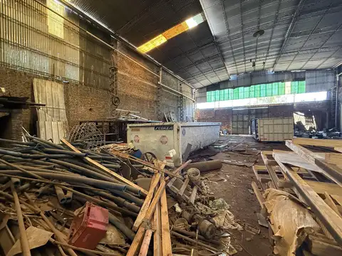 Galpon en Venta 19  mts Frente