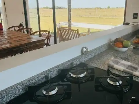 VENTA QUINTA 4 AMBIENTES EN SAN ANDRÉS DE GILES