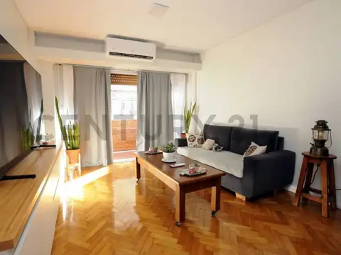 Departamento en Venta con 1 cocheras