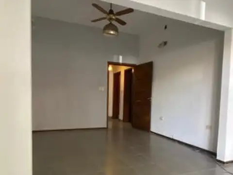 castellanos 950 , Piso 0