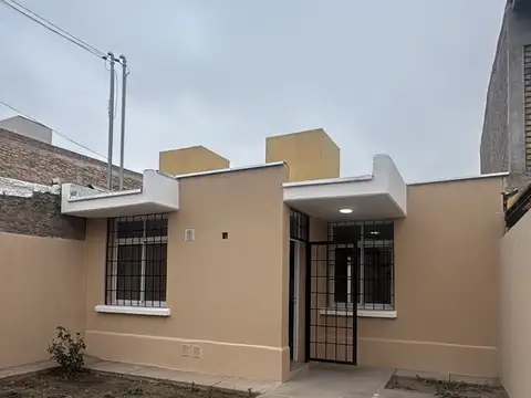 Casa en venta en Godoy Cruz