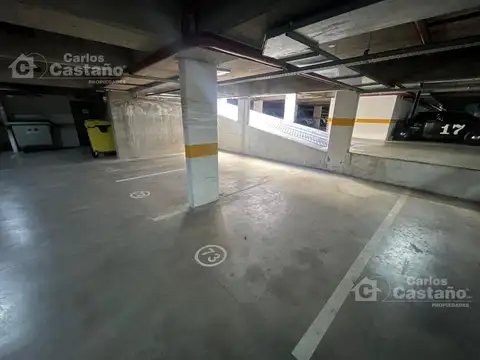 Cochera de 12m (Cubierta) en Alquiler