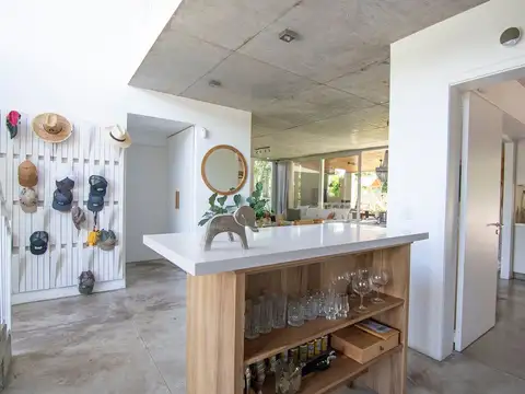 Casa en Venta en Los Alcanfores, USD 450.000