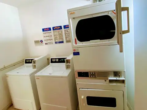 Con Pileta SUM Laundry, Hermoso dpto 1 amb Frente Balcón