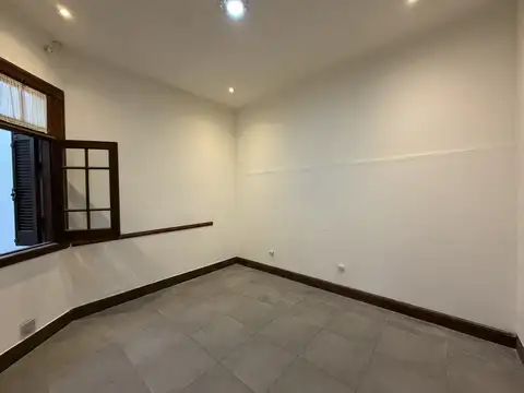Casa en Alquiler en Plaza Mitre, $ 1.400.000
