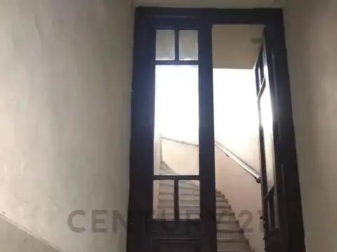 Oficina en Alquiler 50 años
