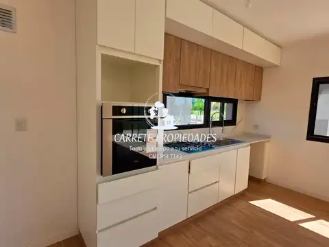 Casa 4 ambientes con 1 baño