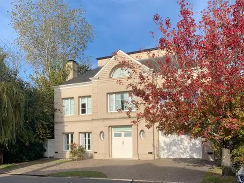 Casa en Venta de 5 dormitorios