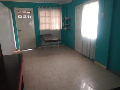 Local en Alquiler en Villa Cura Brochero, $ 450.000