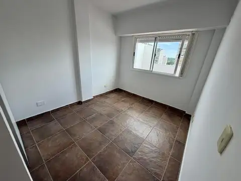 Departamento en Alquiler en Villa Pueyrredon, $ 750.000