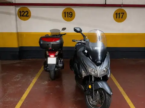 VENTA | INVERSIÓN EN RECOLETA | COCHERA PARA 2 MOTOS | ALTO POTENCIAL DE RENTA