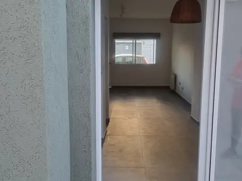 Depto Tipo Casa en Alquiler en Martinez Santa Fe / Fleming, USD 1.500