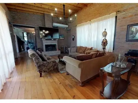 CASA EN VENTA EN CAMPO GRANDE - PILAR