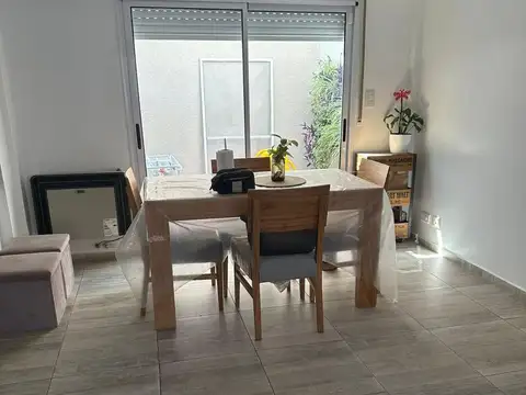 Casa en Venta en Olivos Maipu/Uzal, USD 245.000
