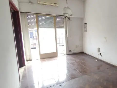 Av. 9 De Julio 5777 , Piso 1