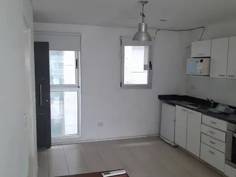 Departamento en Alquiler en Colegiales, $ 570.000