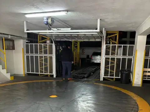 Cochera en Venta Fija